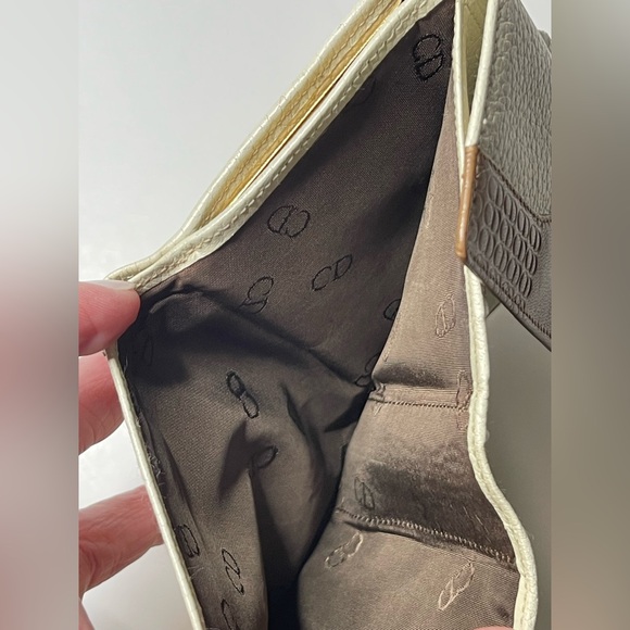 Christian Dior CD logo bifold wallet - Picture 10 of 12